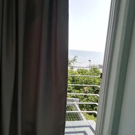 Lagounaris Beach Szálloda 2*