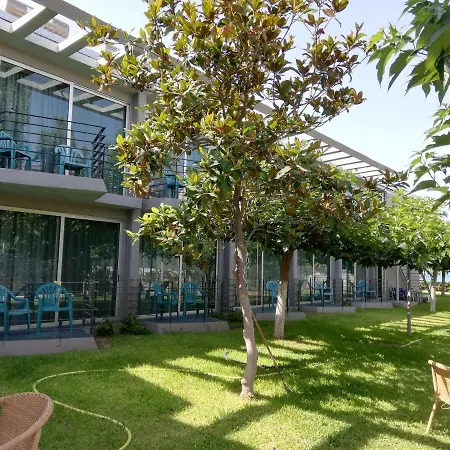 Lagounaris Beach Hotel 2*