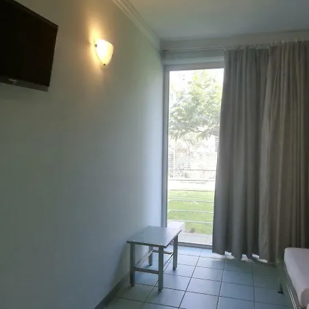 Lagounaris Beach Hotel 2*